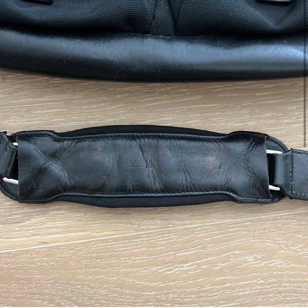 TUMI Townhouse Lonsdale Brief Case Black Men's Shoulder Bag Leather Travel Bag